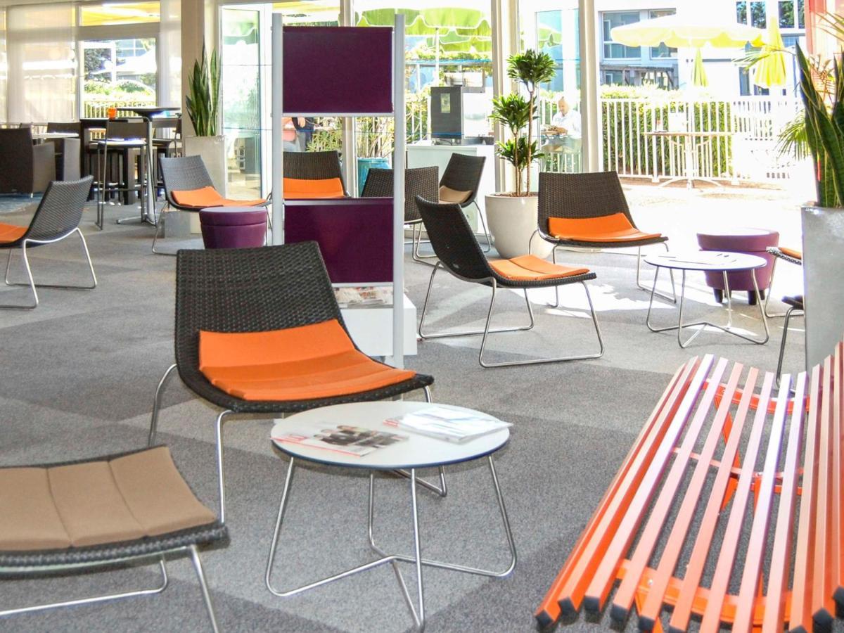 Hotel Ibis Styles Marseille Aeroport Vitrolles  Exterior foto